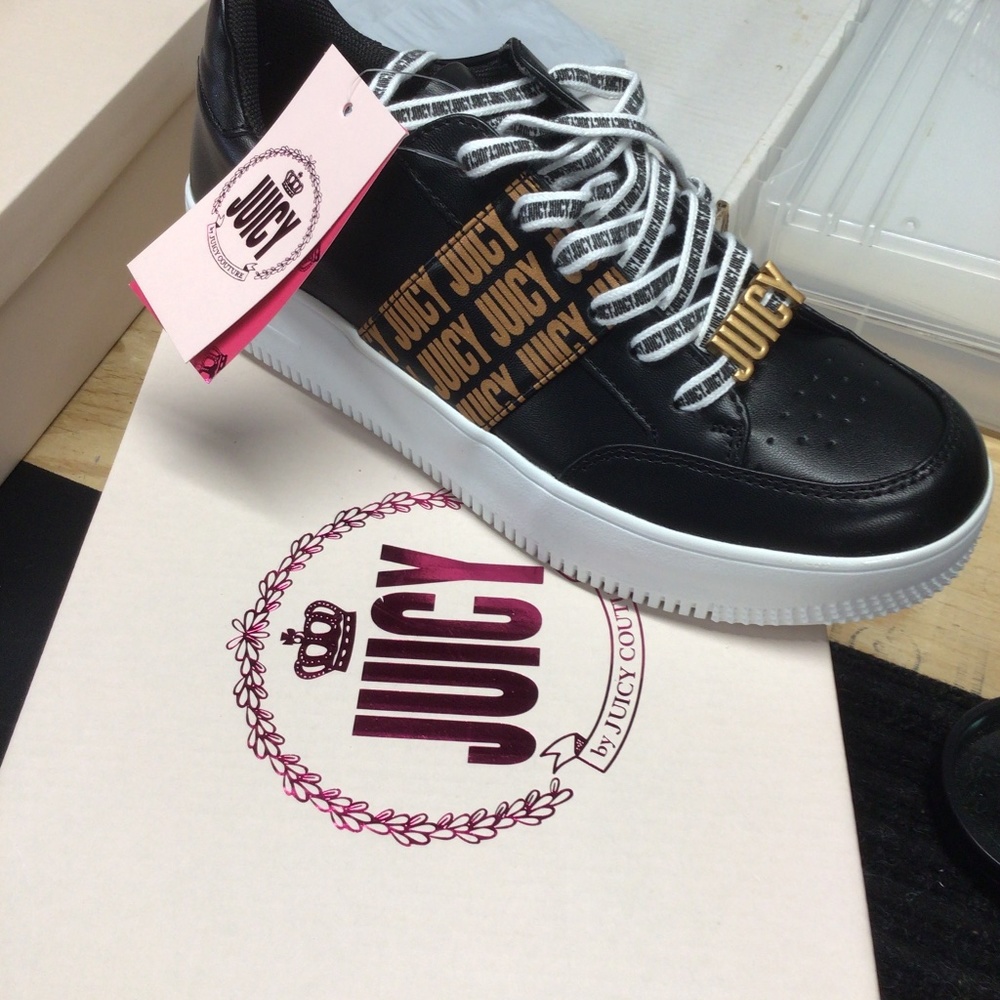 New with tags, women’s size 8.5 Juicy Couture J-Danika women’s bling black shoes